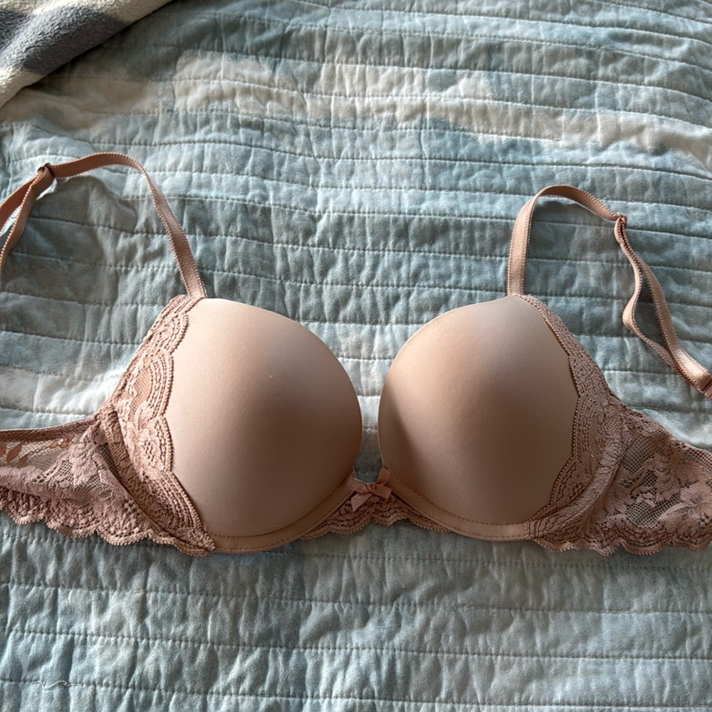 36B Victoria’s Secret Dream Angels push up bra